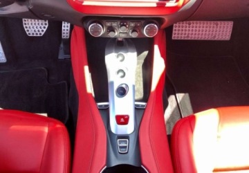 Ferrari California 2017 Ferrari California T Ferrari California T 3.9 Benzyna 560KM, zdjęcie 16