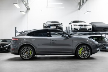 Porsche Cayenne III 2021 Porsche Cayenne Turbo Turbo S E-Hybrid 680KM, zdjęcie 6