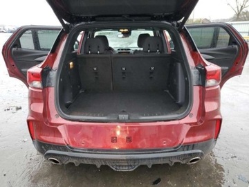 Chevrolet TrailBlazer II 2023 Chevrolet Trailblazer 2023, 1.3L, 4x4, RS, po gradobiciu 1.3 Benzyna 155KM, zdjęcie 6