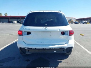 Mercedes GLB 2021 Mercedes-Benz GLB 250 2021 2.0l 2.0 Benzyna 221KM, zdjęcie 4