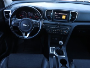 Kia Sportage IV SUV 2.0 CRDi 136KM 2017 Kia Sportage 2.0 CRDi, Salon Polska, Serwis ASO, zdjęcie 6