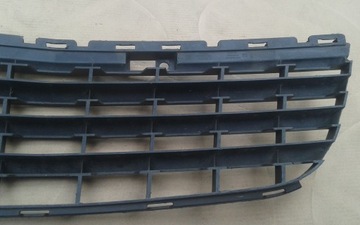 Центральная решетка радиатора Opel Vectra C Signum LIFT OPC 05-08 9271522