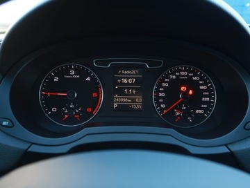 Audi Q3 I SUV 2.0 TDI 177KM 2012 Audi Q3 2.0 TDI, 174 KM, 4X4, Automat, Xenon, zdjęcie 10