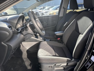 Toyota Yaris IV Hatchback 1.5 Hybrid Dynamic Force 116KM 2024 Toyota Yaris Hybrid 1.5 Style IV (2020-) Hybrid 1., zdjęcie 12