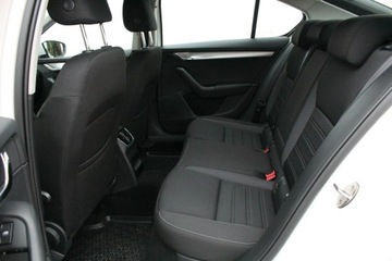 Skoda Octavia III Liftback Facelifting 1.6 TDI 115KM 2017 Skoda Octavia AMBITION 1.6 TDI 115KM Salon Polska GWARANCJASelectCar FV23%, zdjęcie 13