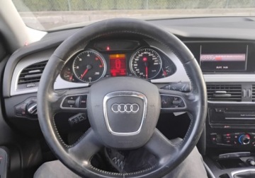 Audi A4 B8 Avant 2.0 TDI 140KM 2011 Audi A4 Avant 2011r, 2.0 TDI. Lekko uszkodzony przod i tyl. Jezdzi. 2.0, zdjęcie 10
