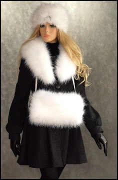 Комплект из мехового воротника и шапки