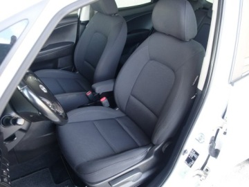 Hyundai ix20 Mikrovan 1.6 CVVT 125KM 2015 Hyundai ix20 1.6 Ben.125KM/Automat/Lift, zdjęcie 13