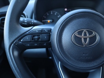 Toyota Yaris IV Hatchback 1.5 Dynamic Force 125KM 2024 Toyota Yaris 1.5 VVT-i, Salon Polska, Serwis ASO, zdjęcie 15