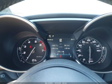 Alfa Romeo Giulia II 2023 Alfa Romeo Giulia 2023r., 4x4, 2.0L 2.0 Benzyna 28KM, zdjęcie 10