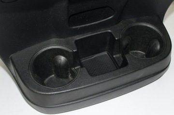 ДЕРЖАТЕЛЬ ДЛЯ НАПИТКОВ PEUGEOT BOXER ЦЕНТРАЛЬНОЕ ХРАНЕНИЕ