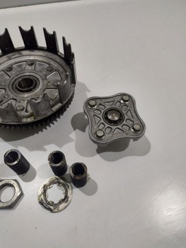 SUZUKI DR 650 dr 600 kosz sprzęgłowy sprzęgło