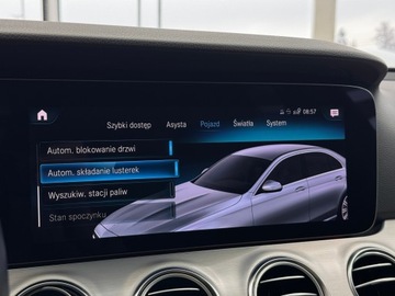 Mercedes Klasa E W213 Limuzyna Facelifting 2.0 E220d 194KM 2021 Mercedes-Benz E 220 4-Matic AMG/Avantgarde / 1 wła, zdjęcie 33