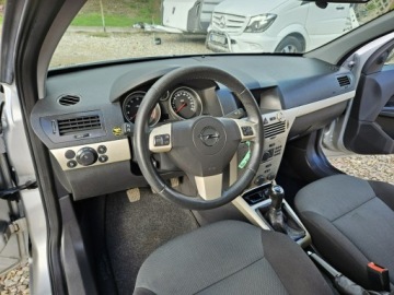 Opel Astra H Hatchback 5d 1.6 Twinport ECOTEC 105KM 2007 Opel Astra Opłacona Zdrowa Zadbana Serwisowana, zdjęcie 7