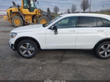 Mercedes GLC C254/X254 2022 Mercedes-Benz GLC 300 4Matic 2022, 2.0L R4 255KM, 4x4, odpala i jezdzi,od, zdjęcie 7