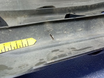 NISSAN X-TRAIL I T30 01- NÁRAZNÍK PŘEDNÍ KH3