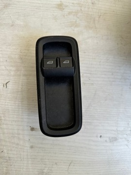 8A6T14A132AC PRZEŁĄCZNIK WŁĄCZNIK PANEL SZYB FIESTA MK7 LEWY