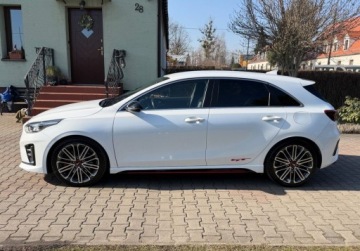 Kia Ceed III GT 1.6 T-GDI 204KM 2019 Kia Ceed GT 1,6T 204KM Virtual LED Serwis Bezwypadkowy Dla wymagajacych, zdjęcie 2