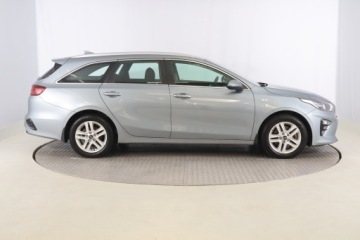 Kia Ceed III Kombi 1.6 CRDi 136KM 2021 Kia Ceed 1.6 CRDi MHEV, Salon Polska, Serwis ASO, zdjęcie 5