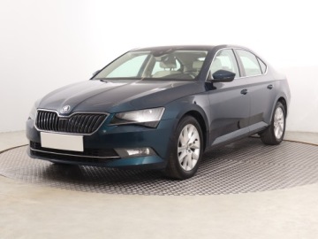 Skoda Superb III Liftback 1.8 TSI 180KM 2018 Skoda Superb 1.8 TSI, Salon Polska, Automat, zdjęcie 1