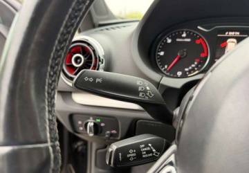 Audi A3 8V Hatchback 3d 2.0 TDI 150KM 2013 Audi A3 3-drzwiowe Audi A3 3-drzwiowe 2.0 TDI S tronic S line Sportpaket, zdjęcie 32