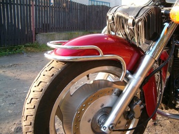 HONDA VT1100 SABRE ПЕРЕДНЯЯ РЕЙКА