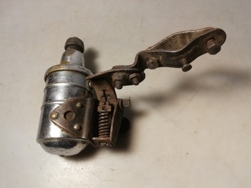 старая винтажная динамо-машина