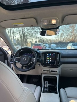 Volvo XC40 2024 Volvo XC 40 Plus 2024 ZarejestrowaneGotowe do jazdy 2.0 Benzyna 247KM, zdjęcie 14