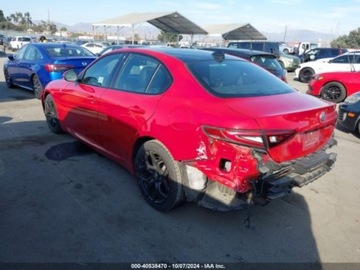 Alfa Romeo Giulia II Sedan Facelifting 2.0 Turbo 280KM 2022 Alfa Romeo Giulia 2022r., 2.0L 2.0 Benzyna 280KM, zdjęcie 3