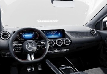 Mercedes GLA II Off-roader Facelifting 1.3 200 163KM 2025 Mercedes-Benz GLA 200 Pakiet wyposazenia AMG Premium 1.3 Benzyna 163KM, zdjęcie 4