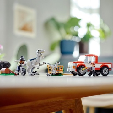 LEGO Jurassic World 76946 Поимка велоцираптора