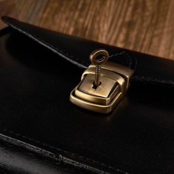 КЛАССИЧЕСКАЯ МУЖСКАЯ КОЖАНАЯ СУМКА N06-BL