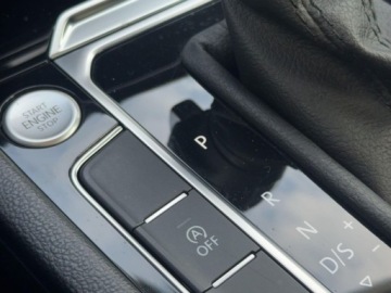 Volkswagen Arteon Fastback Facelifting 2.0 TSI 190KM 2023 Volkswagen Arteon 2.0 TSI 190 KM Elegance DSG, Serwis ASO, Gwarancja, FV23, zdjęcie 32