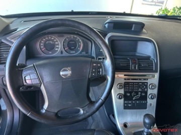 Volvo XC60 I SUV 2.4 D3 163KM 2009 Volvo XC 60 2.4AWDMomentumtylko 201Tkmskoranowy rozrzadoponyserwisASO Volvo, zdjęcie 9