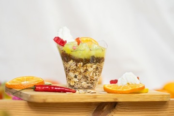 ДЕСЕРТНАЯ ЧАШКА 185мл 25 шт. + ложки