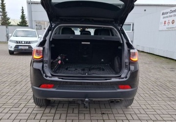 Jeep Compass II SUV 1.4 Multiair 170KM 2018 Jeep Compass 1.4 TMair Limited 4WD SS aut 1.4 Benzyna 170KM, zdjęcie 5