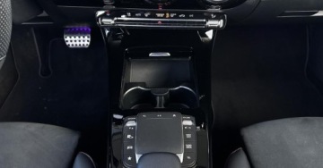 Mercedes Klasa A W177/V177 Hatchback 1.3 200 163KM 2020 Mercedes-Benz Klasa A SalonPL ASO FV23 A200 AMG Podgrzewane Fotele Ambient, zdjęcie 13