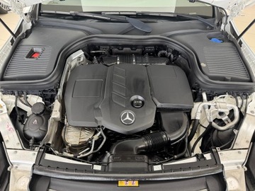 Mercedes GLC C253 SUV Facelifting 2.0 200d 163KM 2020 Mercedes-Benz GLC 200 AMG Line 4-Matic / 1 właścic, zdjęcie 18