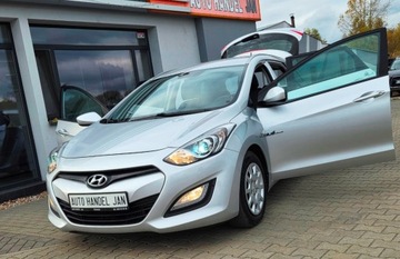 Hyundai i30 II Wagon 1.6 CRDi 110KM 2013 Hyundai i30 1,6 CRDI 110 KM Ksenon 6 Biegow 1.6 Diesel 110KM, zdjęcie 3