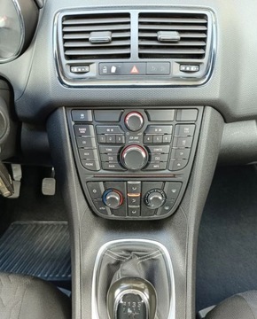 Opel Meriva II Mikrovan Facelifting 1.4 Twinport ECOTEC 100KM 2014 Opel Meriva Opel Meriva 1.4 Benzyna 100KM, zdjęcie 13