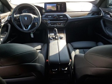 BMW Seria 5 G30-G31 2022 BMW Seria 5 530xi 2022 2.0l 2.0 Benzyna 248KM, zdjęcie 8
