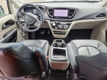 Chrysler Pacifica II 2023 Chrysler Pacifica Touring L 2023 3.6 Benzyna 287KM, zdjęcie 8