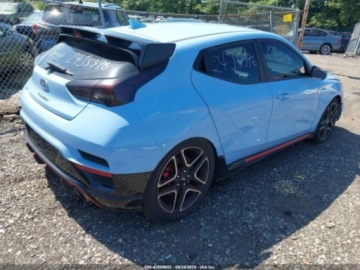 Hyundai Veloster 2023 Hyundai Veloster N 2022 2.0 Benzyna 275KM, zdjęcie 4