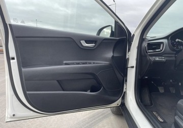 Kia Stonic I Crossover 1.4 DOHC 100KM 2018 Kia Stonic Kia Stonic 1.4 GDI L 1.4 Benzyna 100KM, zdjęcie 9