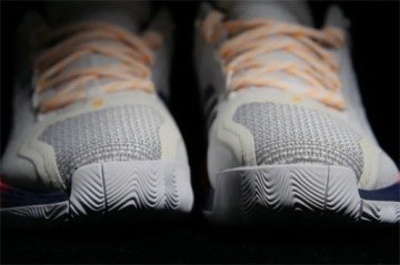 ADIDAS БАСКЕТБОЛ D.ROSE 773