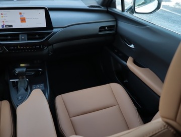 Lexus UX Crossover Facelifting 2.0 250h 184KM 2023 Lexus UX 250h, Salon Polska, Serwis ASO, Automat, zdjęcie 7