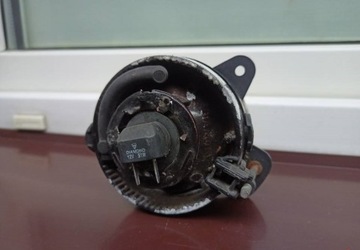 VW Transporter T5 Skoda Fabia II halogen lewy lampa przeciwmgielna