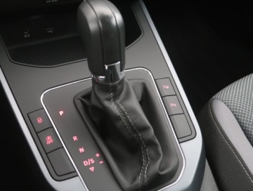 Seat Arona Crossover 1.0 EcoTSI 115KM 2018 Seat Arona 1.0 TSI, Salon Polska, 1. Właściciel, zdjęcie 12