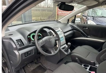 Toyota Corolla Verso AR10 2.2 D-4D 136KM 2008 Toyota Corolla Verso Toyota Corolla Verso 2.2 D-4D DPF 2.2 Diesel 136KM, zdjęcie 4