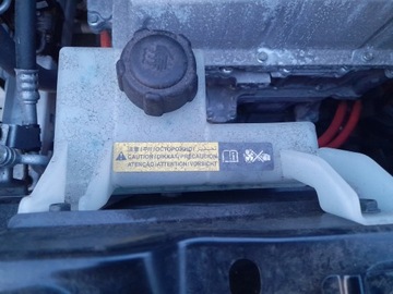 NISSAN ENV200 E-NV200 NÁDOBKA VYROVNÁVACÍ KAPALINY CHLADÍCÍHO VODY